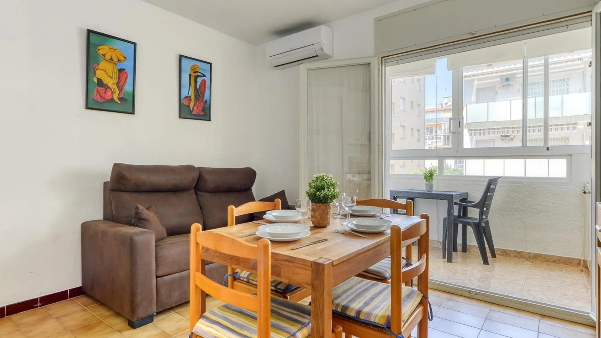 Apartment With View روساس إسبانيا
