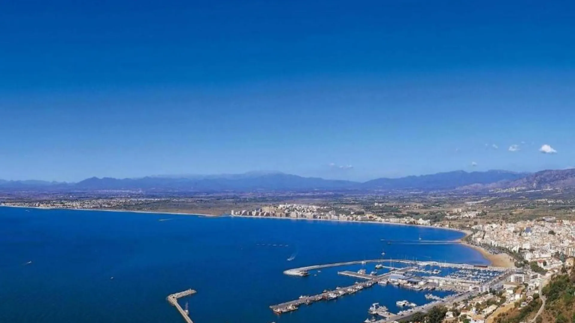 Apartment With View روساس إسبانيا